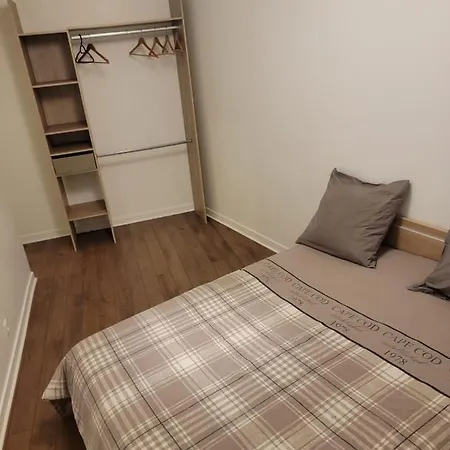 Apartment Gare Rer A 1 A 3 Au Choix